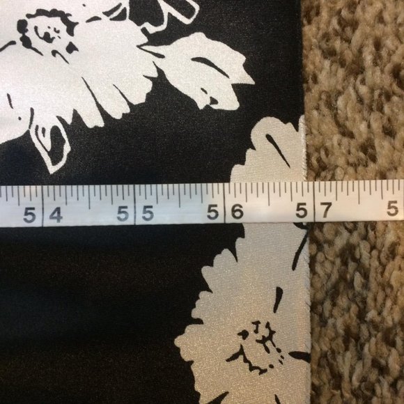 JS Collections Black and White Gown - Picture 6 of 9